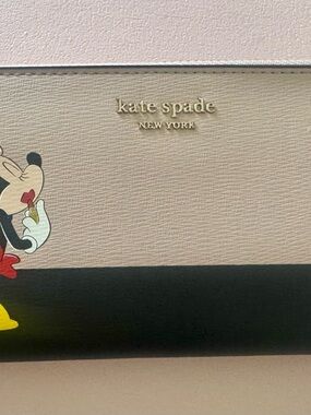 Kate spade x Disney Minnie Mouse limited edition wallet